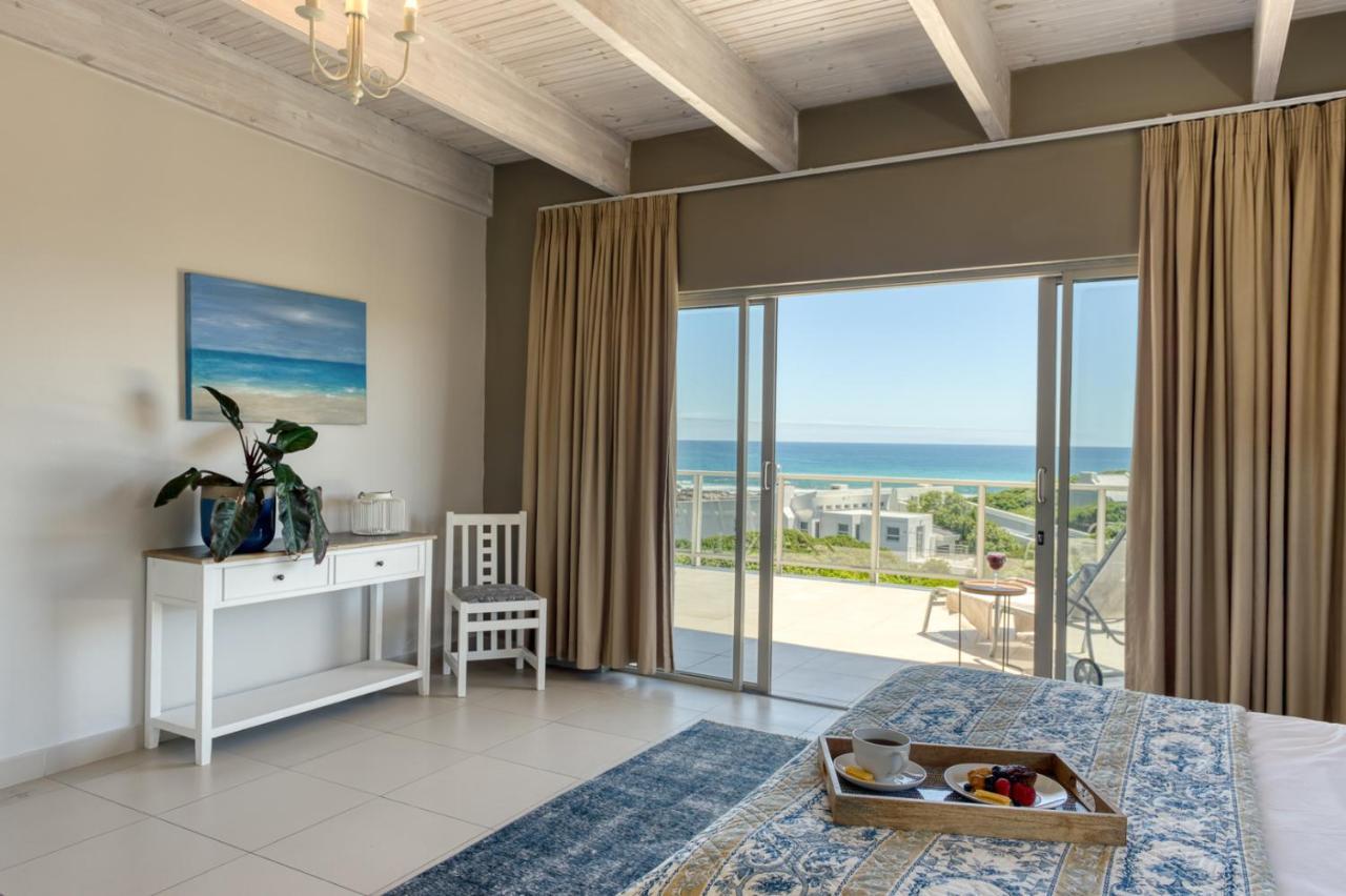 Stanford's Cove Apartment *